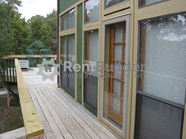 Building Photo - CALL US TODAY AT (505) 808-6467 TO SCHEDUL...