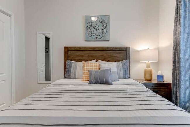 Building Photo - 3703 McCleland Crk Trl