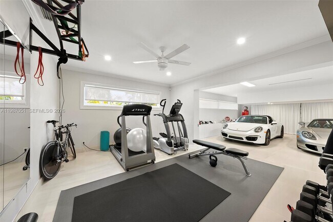 Building Photo - 424 Alamanda Dr