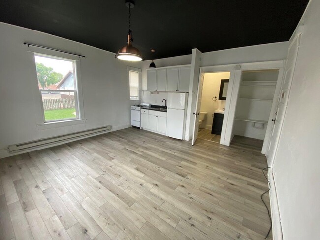 Studio - Living Room - Studios on 3rd