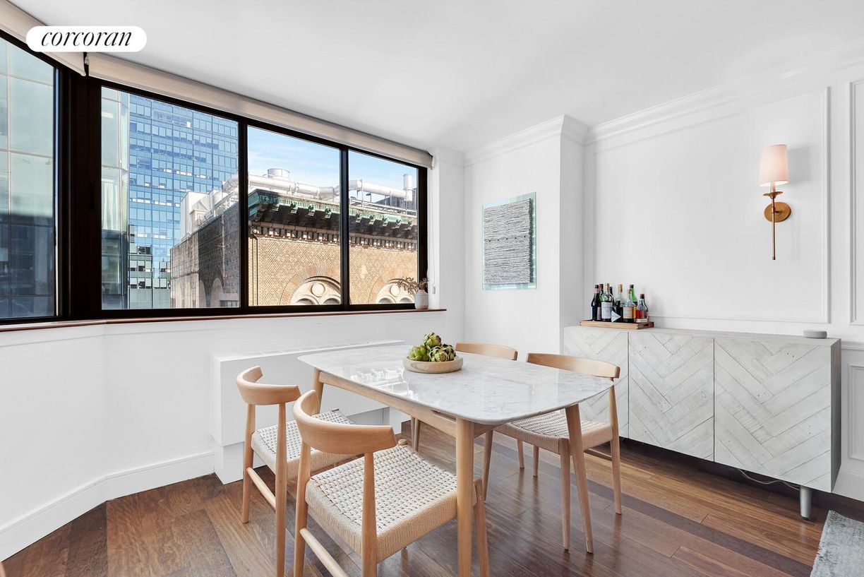 Building Photo - 280 Park Ave S