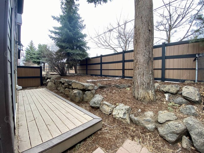 Building Photo - 3-BR Craftsman Home in NW Bend- Boyd Acres