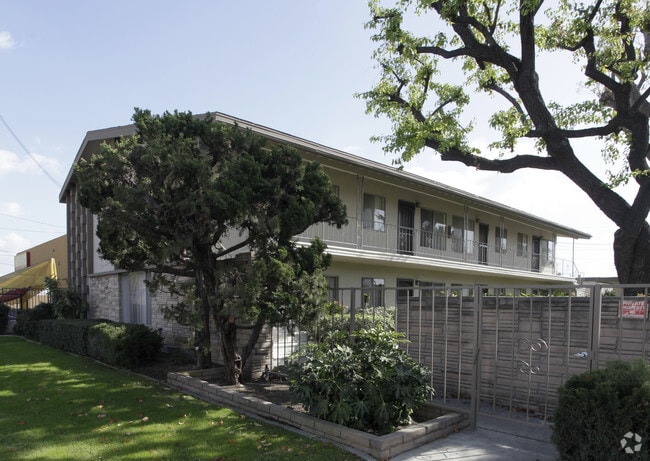 Primary Photo - Valbrook Apartments