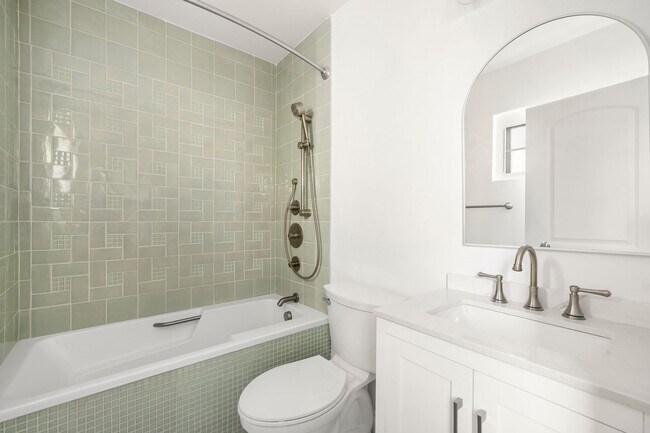 Building Photo - Renovated Tarzana Pool Home Near Ventura Boulevard
