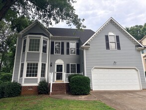 Building Photo - 4911 Brompton Ln