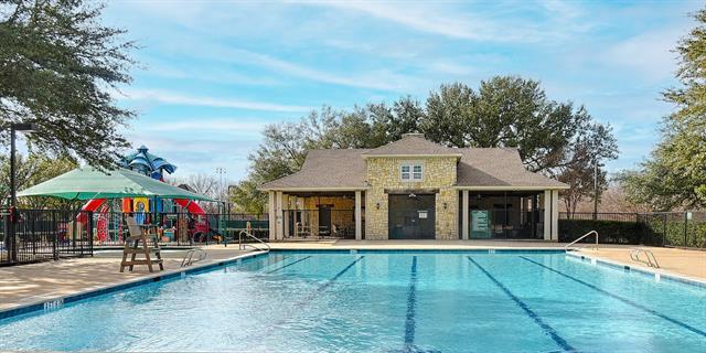 Building Photo - 1411 Salado Dr
