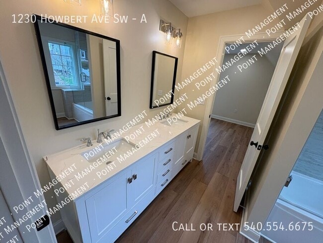 Building Photo - 1230 Howbert Ave SW