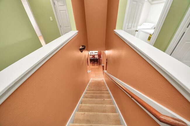 Building Photo - 8614 Riverbend Canyon Ln