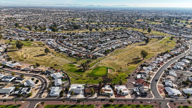 Building Photo - 11417 N Hacienda Dr