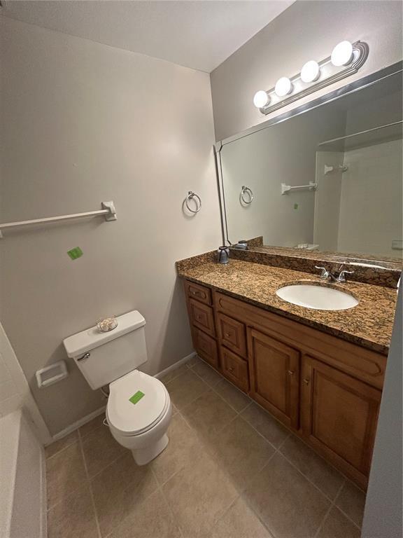 Building Photo - 636 Kenwick Cir