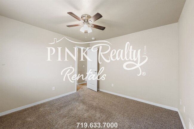 Building Photo - 7502 Araia Dr