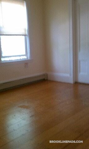 Building Photo - 10 Duffley Ct