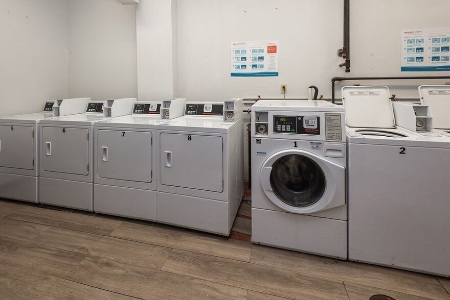 Building Photo - 24 Park St