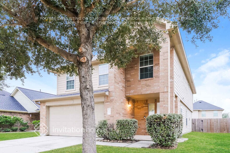 Building Photo - 2435 Gianna Way