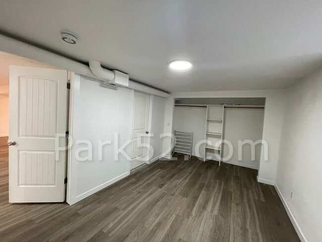 Building Photo - North Tacoma 4 Bed 2 Bath Single Family Home