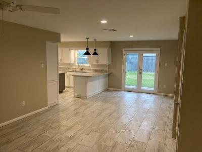 Building Photo - 407 Oak Vista Dr