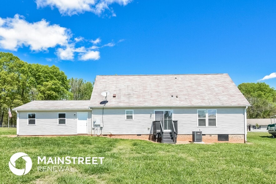 Building Photo - 8003 Smithstone Ct