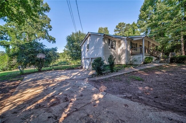 Building Photo - 216 Cedar Valley Ct