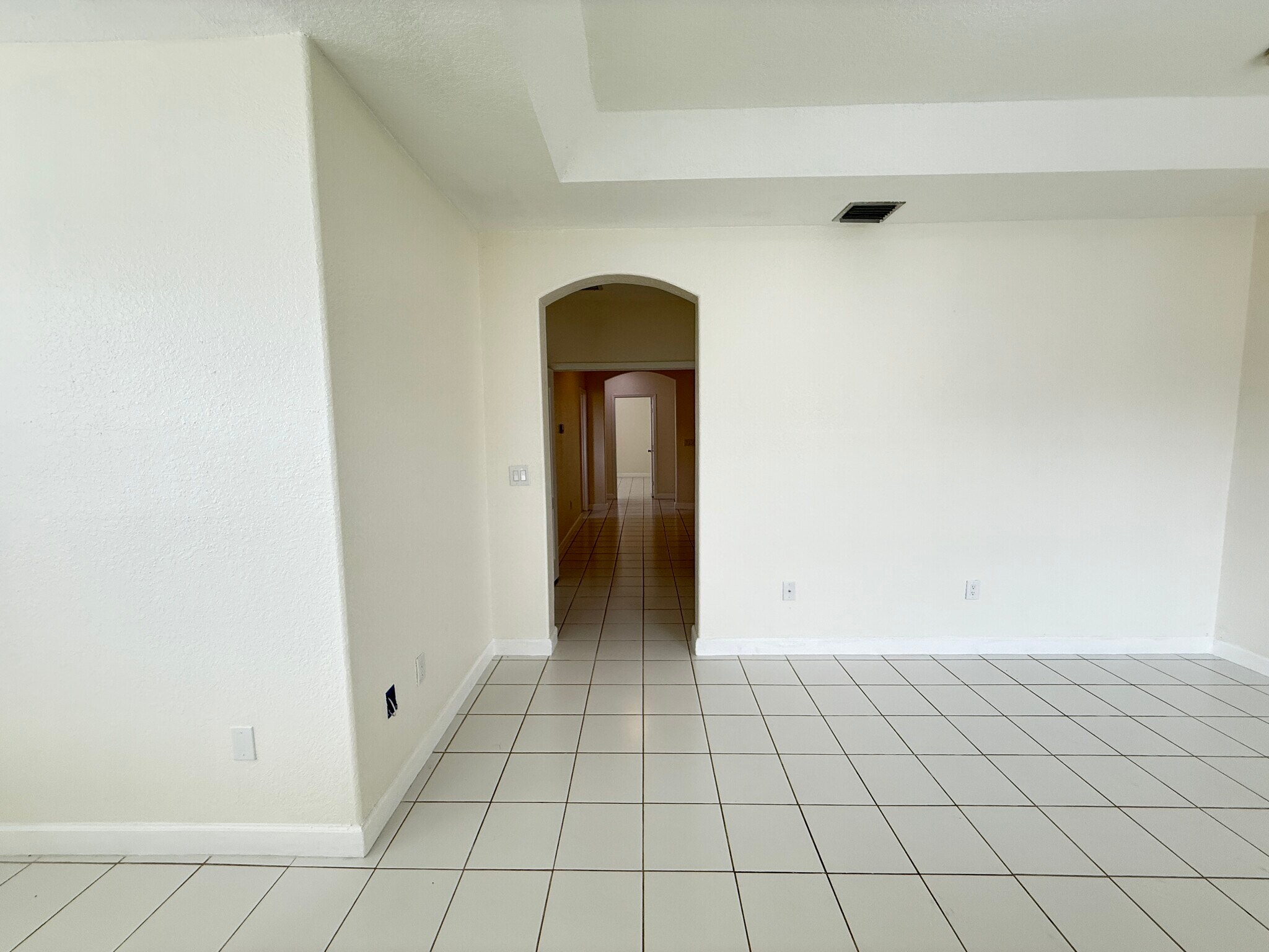 Building Photo - 15131 SW 23rd Ln