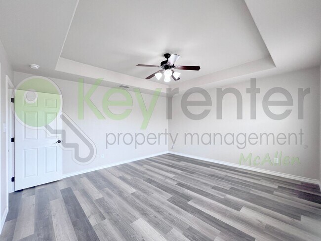 Building Photo - Beautidul 3bed/2.5 bath House in Edinburg. Don't Miss Out!