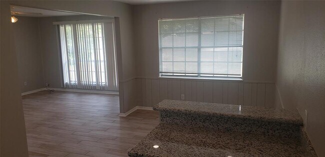 Building Photo - 7715 Deadwood Dr