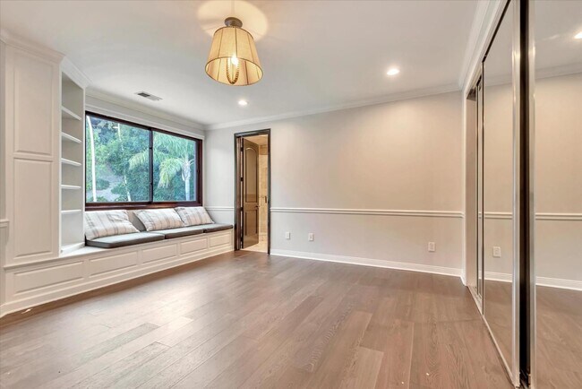 Building Photo - 25644 Queenscliff Ct