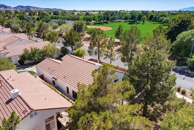 Building Photo - 1812 Stablegate Ave