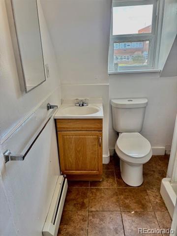 Building Photo - 603 Elati St