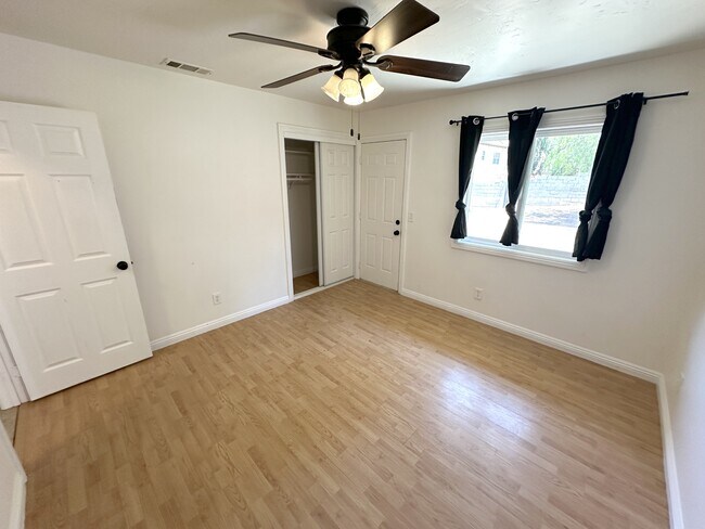 Building Photo - 27289 San Jacinto St