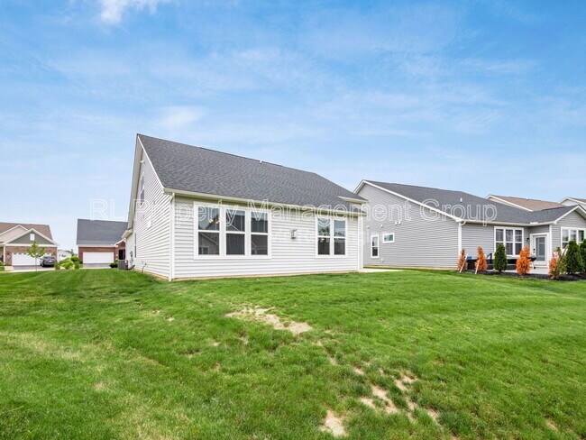Building Photo - 126 Solstice Rd