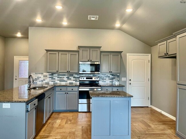 Building Photo - 5021 Olivia Ln