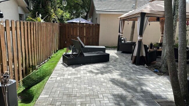 Building Photo - Southwest 123rd Avenue, Miami, FL 33186 - 4 BR 2.5 BA single-family home