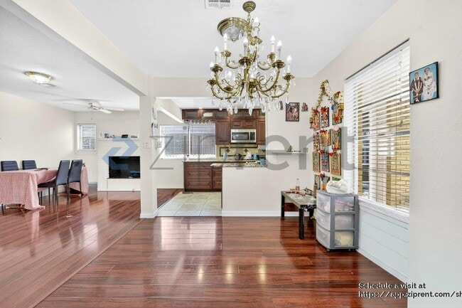 Building Photo - 502 Forest Cir