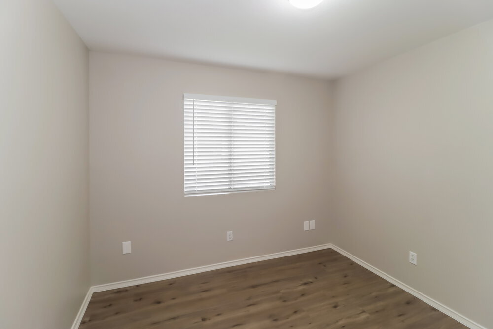 Building Photo - 510 Riverway Ln