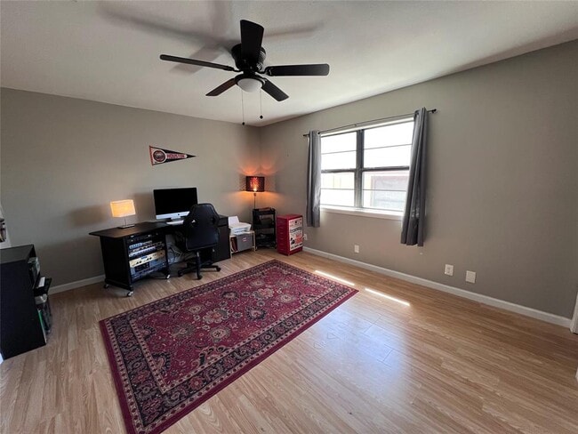 Building Photo - 5710 Signal Point