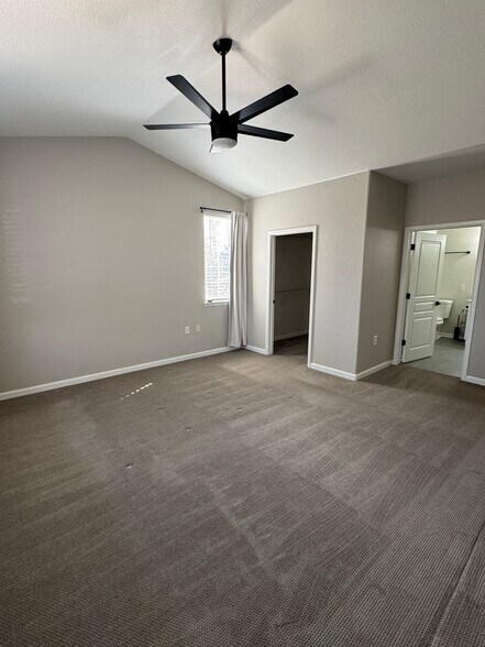 Building Photo - 10351 W Girton Dr