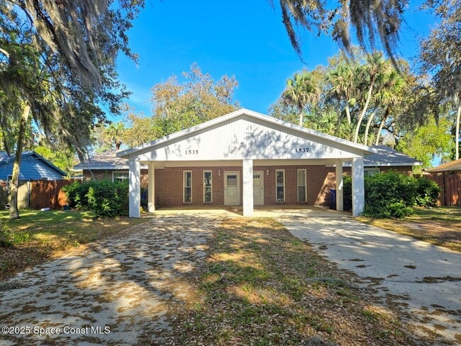 Building Photo - 1537 Mango Tree Dr