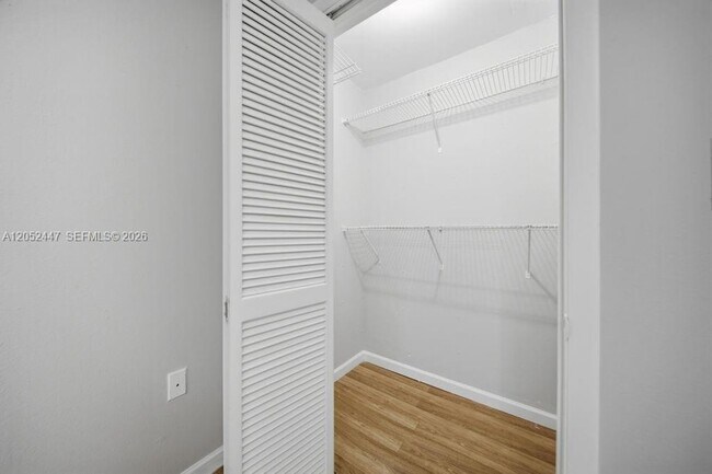 Building Photo - 15560 SW 104th Terrace