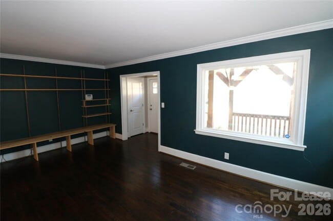 Building Photo - 2227 Celia Ave