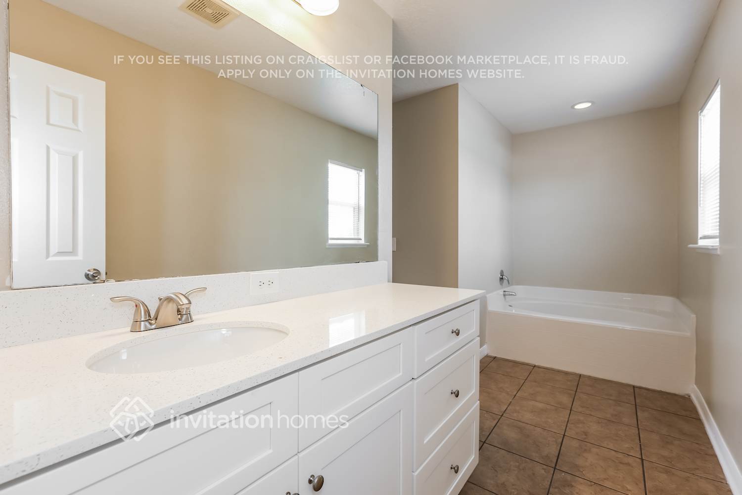 Building Photo - 1908 Sawfish Dr