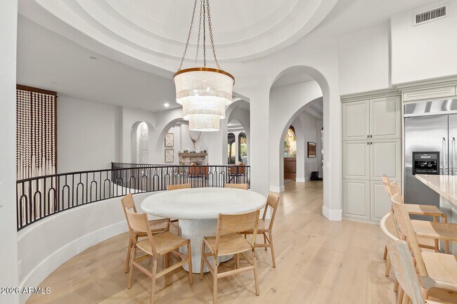 Building Photo - 11861 E Desert Trail Rd