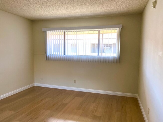 Building Photo - 5444 Sepulveda Blvd