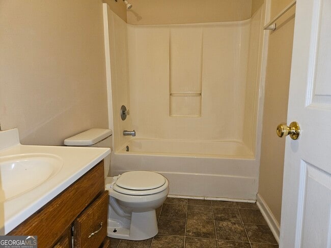 Building Photo - 1210 Beaver Creek Dr