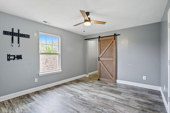 Building Photo - 12438 Hawks Landing Dr