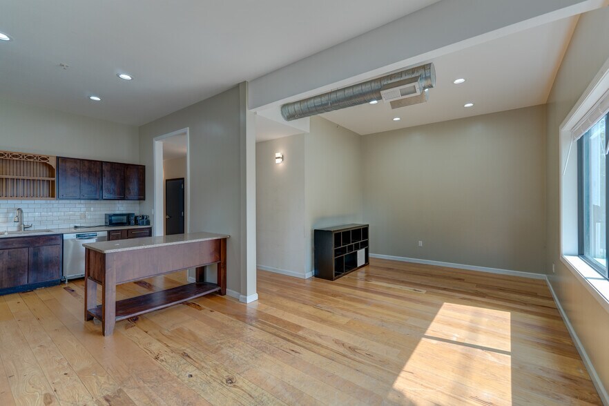 Building Photo - 58 Dixwell Ave