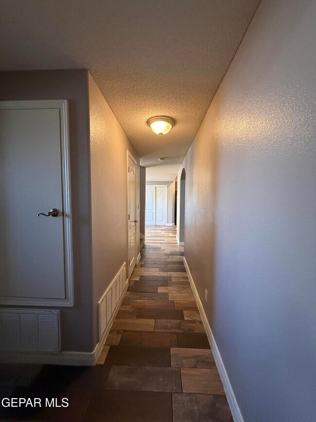 Building Photo - 12709 Tierra Lily Ct