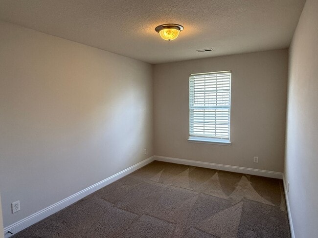 Building Photo - 7516 April Mist Trail