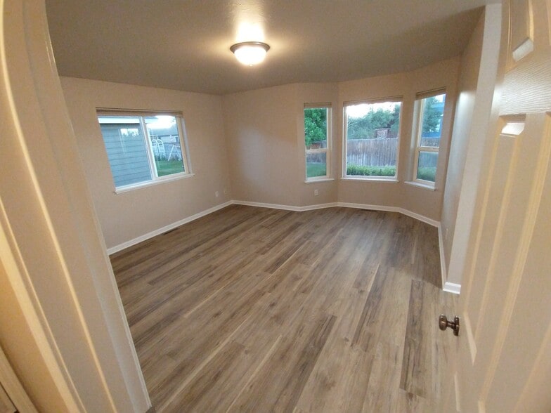Master Bedroom with Bay Windows - 119 Sanders Ave