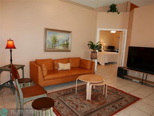 Building Photo - 7614 Colony Lake Dr