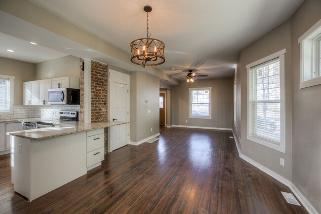 Building Photo - Renovated Historic Home by Midtown Crossing